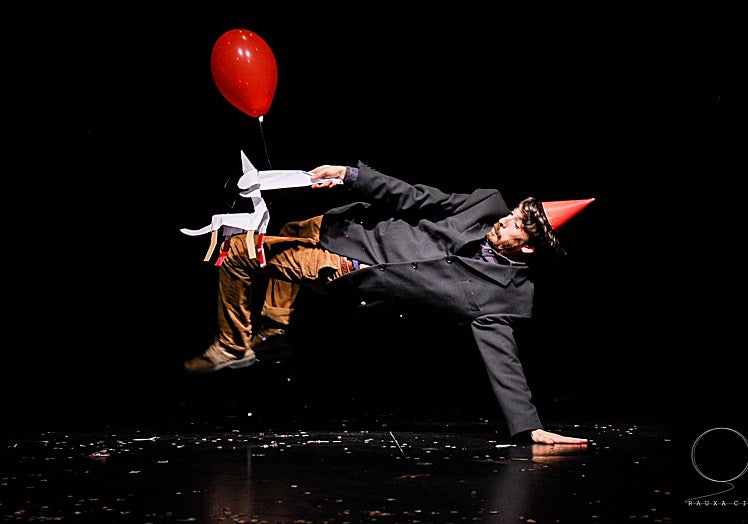 Rauxa Compañía y 'Teatro de papel'.