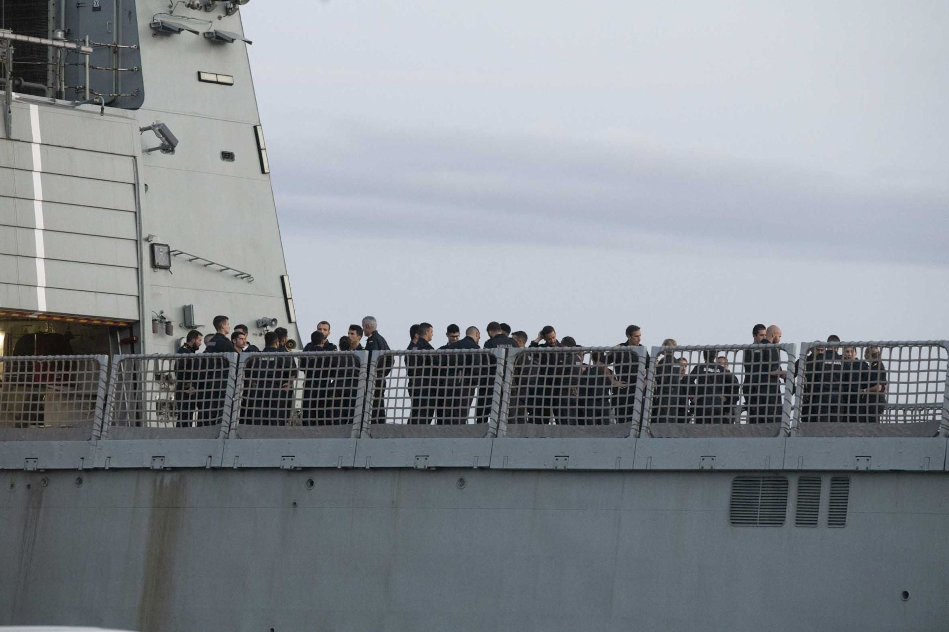 En imágenes, preparativos del &#039;Furor&#039; en el puerto de Cartagena antes de partir a Gaza