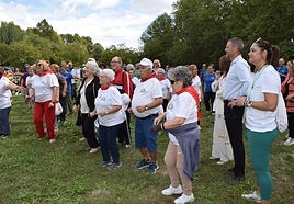 Un momento de la visita del alcalde y la directora general a las Fuentes del Marqués.