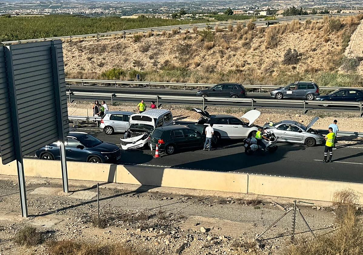 El accidente, este jueves, en la autovía A-30 a la altura de Lorquí.
