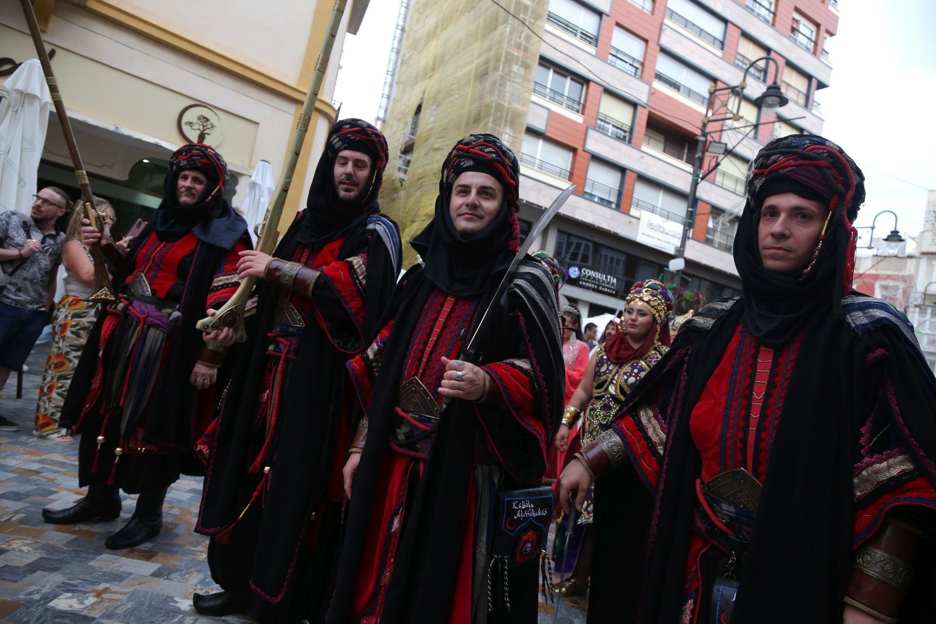 Las imágenes del gran desfile de Carthagineses y Romanos