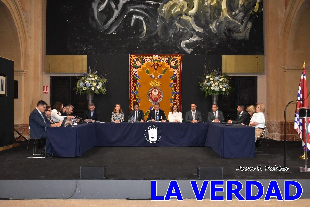 Imágenes de la entrega del título de Hijo Predilecto de Caravaca al general Pascual Soria