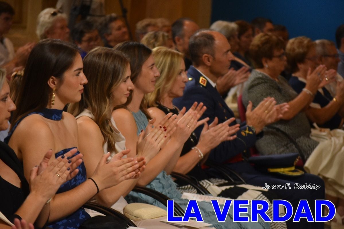 Imágenes de la entrega del título de Hijo Predilecto de Caravaca al general Pascual Soria