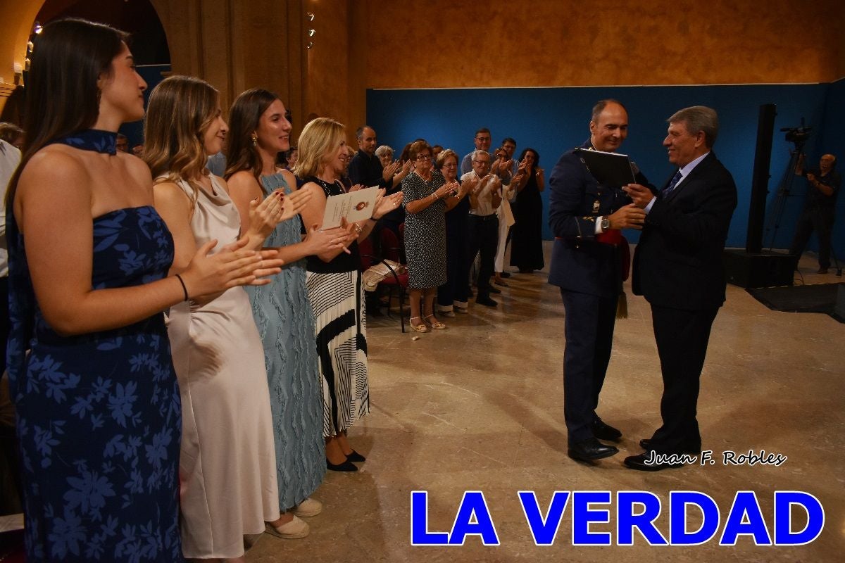 Imágenes de la entrega del título de Hijo Predilecto de Caravaca al general Pascual Soria