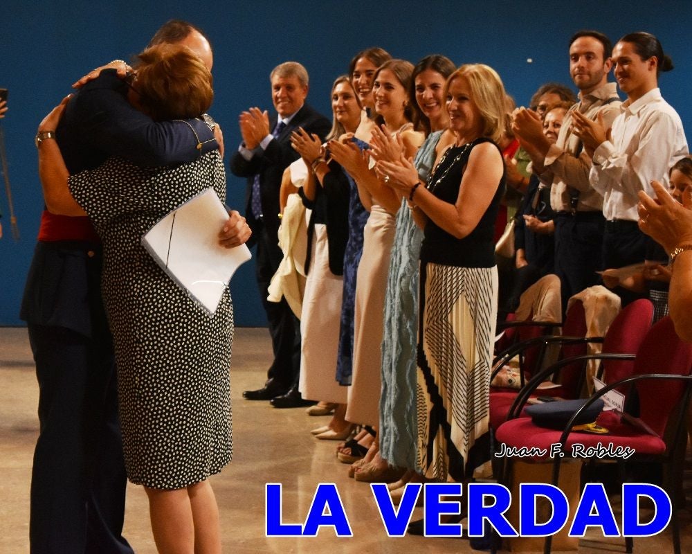 Imágenes de la entrega del título de Hijo Predilecto de Caravaca al general Pascual Soria