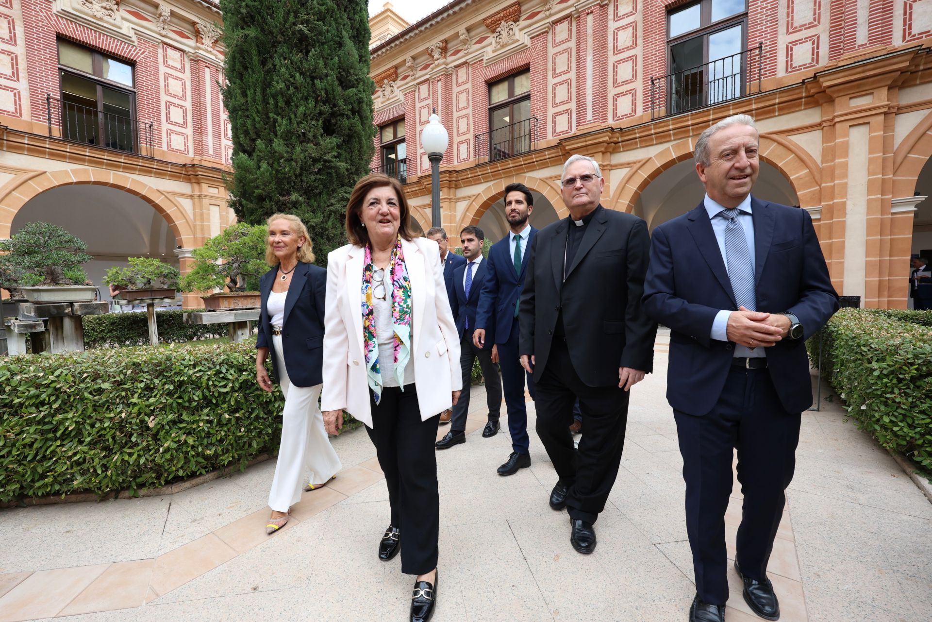 La inauguración del claustro del Monasterio de Los Jerónimos de Murcia, en imágenes