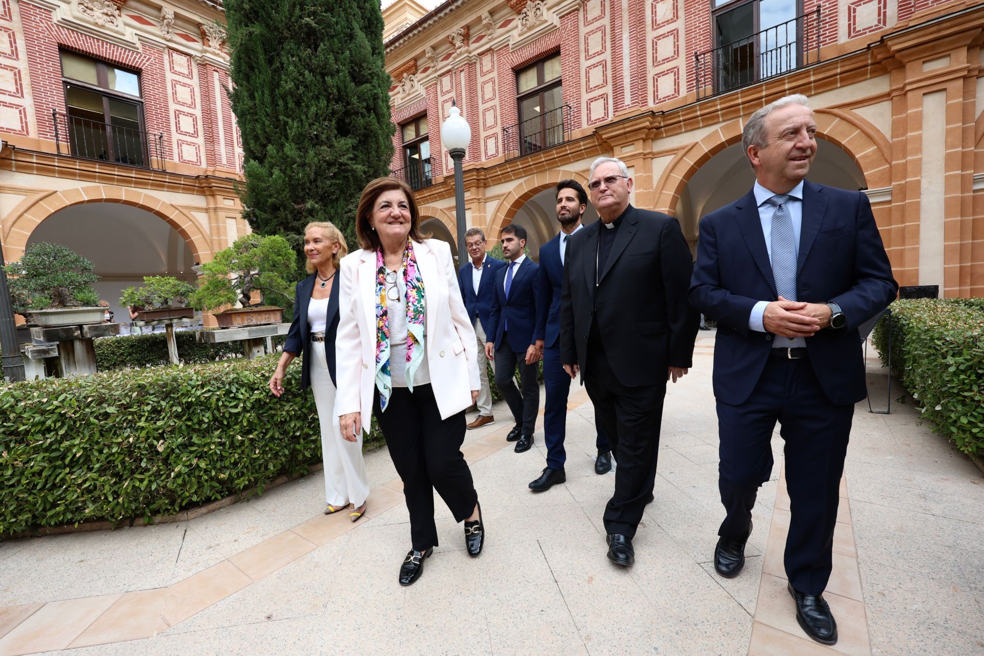 La inauguración del claustro del Monasterio de Los Jerónimos de Murcia, en imágenes