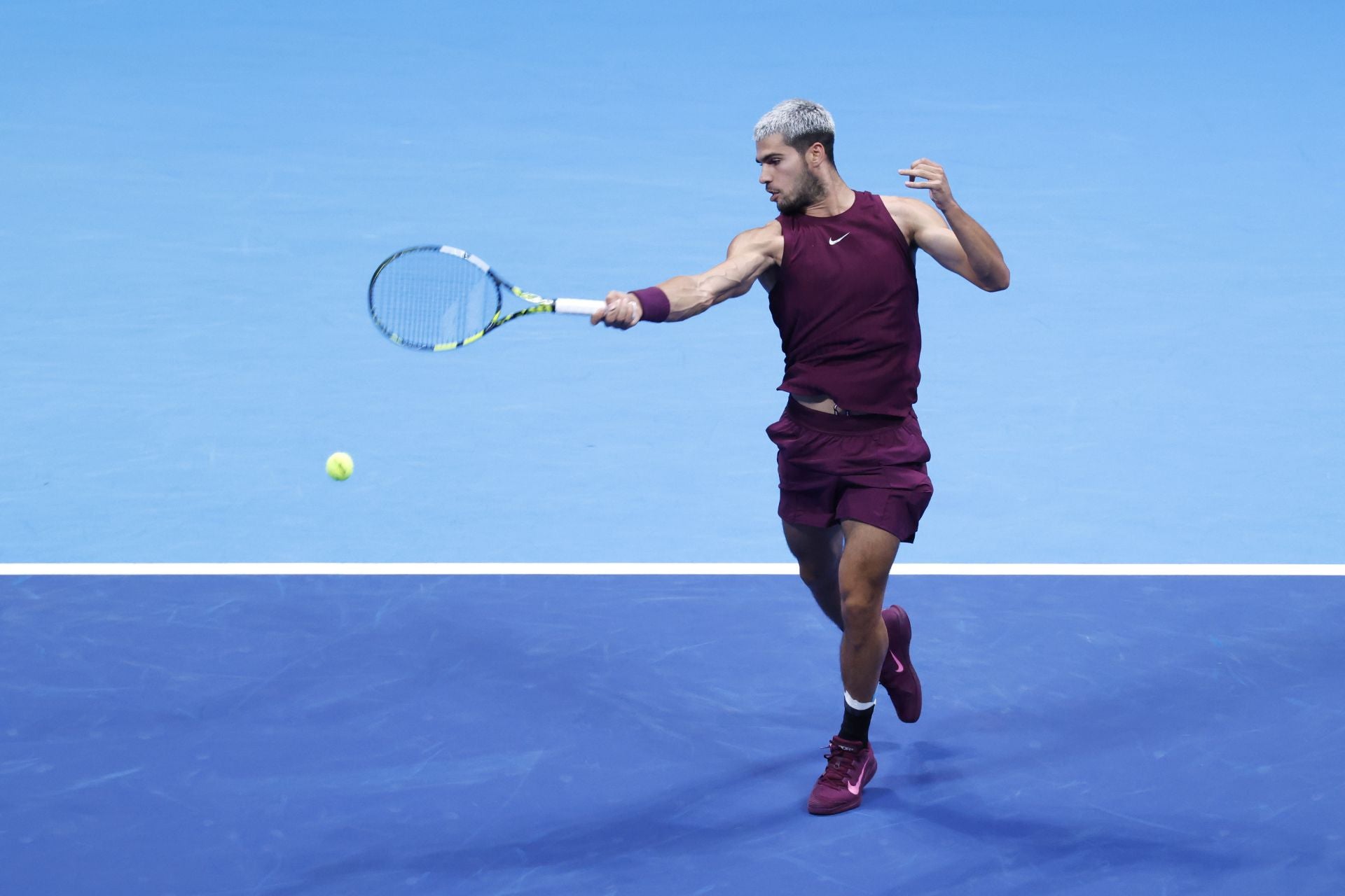 En imágenes, Carlos Alcaraz gana en Tokio su octavo título del año