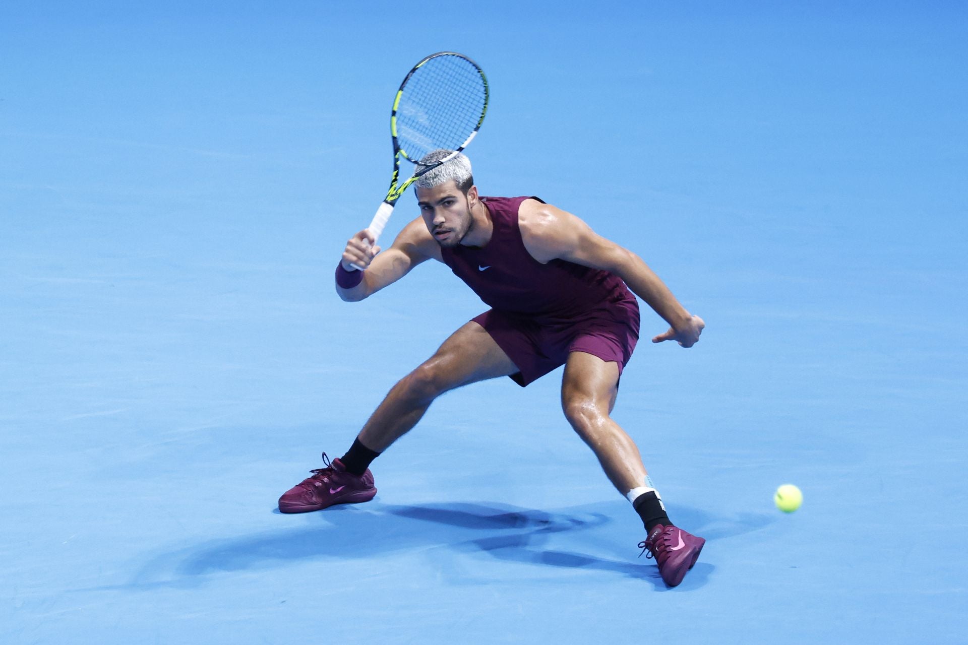 En imágenes, Carlos Alcaraz gana en Tokio su octavo título del año