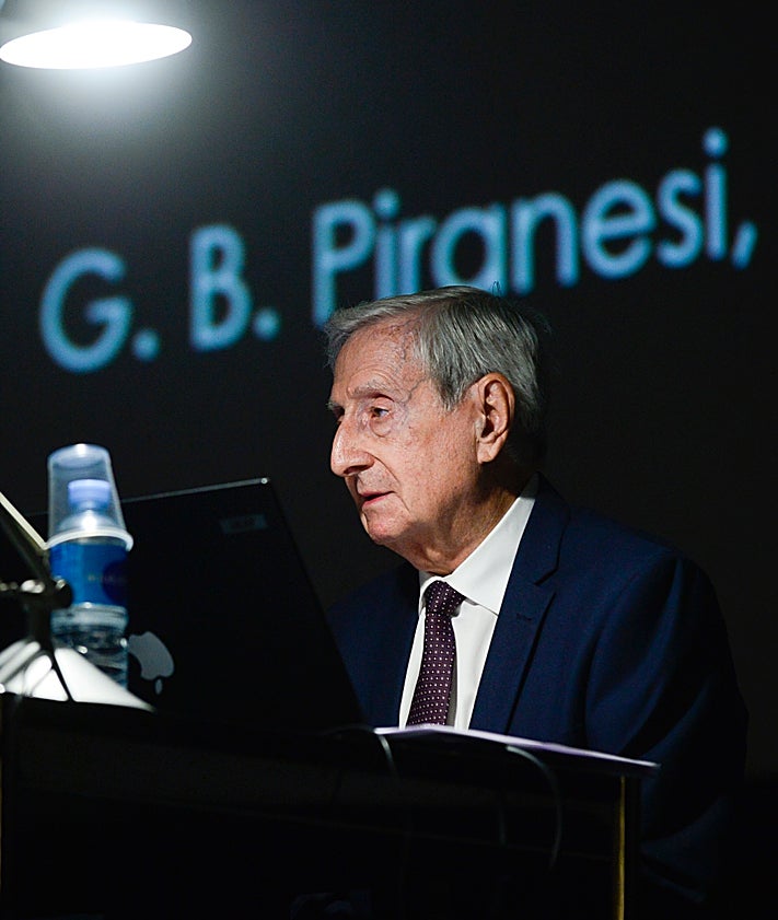 Imagen secundaria 2 - Tres detalles de la inauguración del Congreso este martes en la Filmoteca Regional.