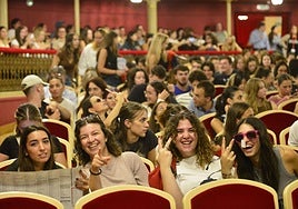 En imágenes, la bienvenida de los alumnos internacionales de la UMU
