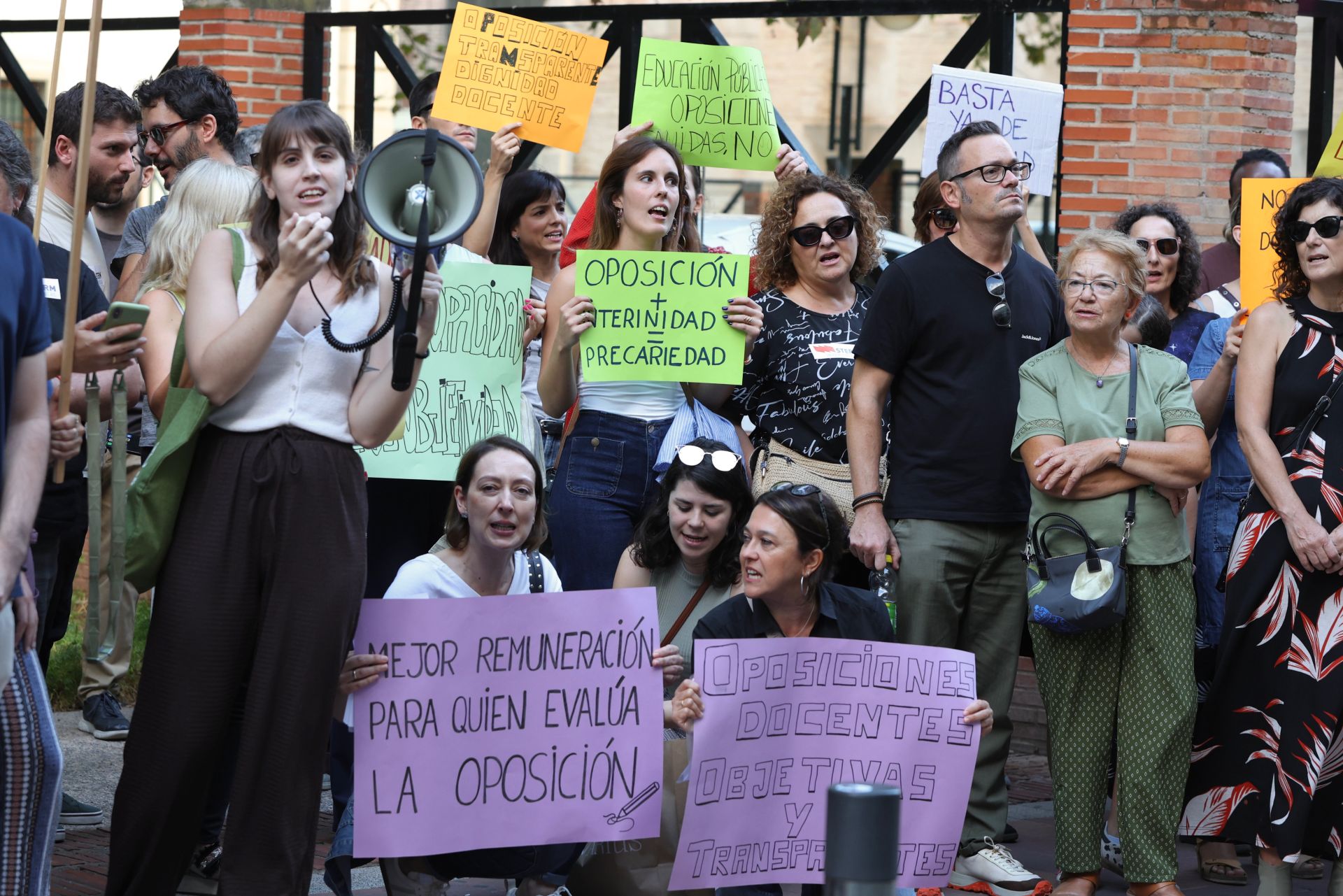 Los interinos de la Región de Murcia piden cambios en la oposición