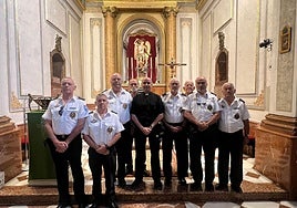 Los paracaidistas veteranos en su peregrinación a Orihuela.