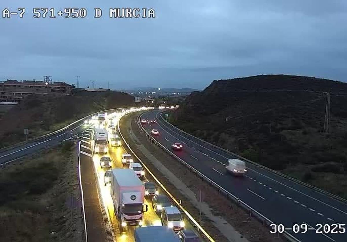 La autovía A-7, este martes, a la altura de Murcia.