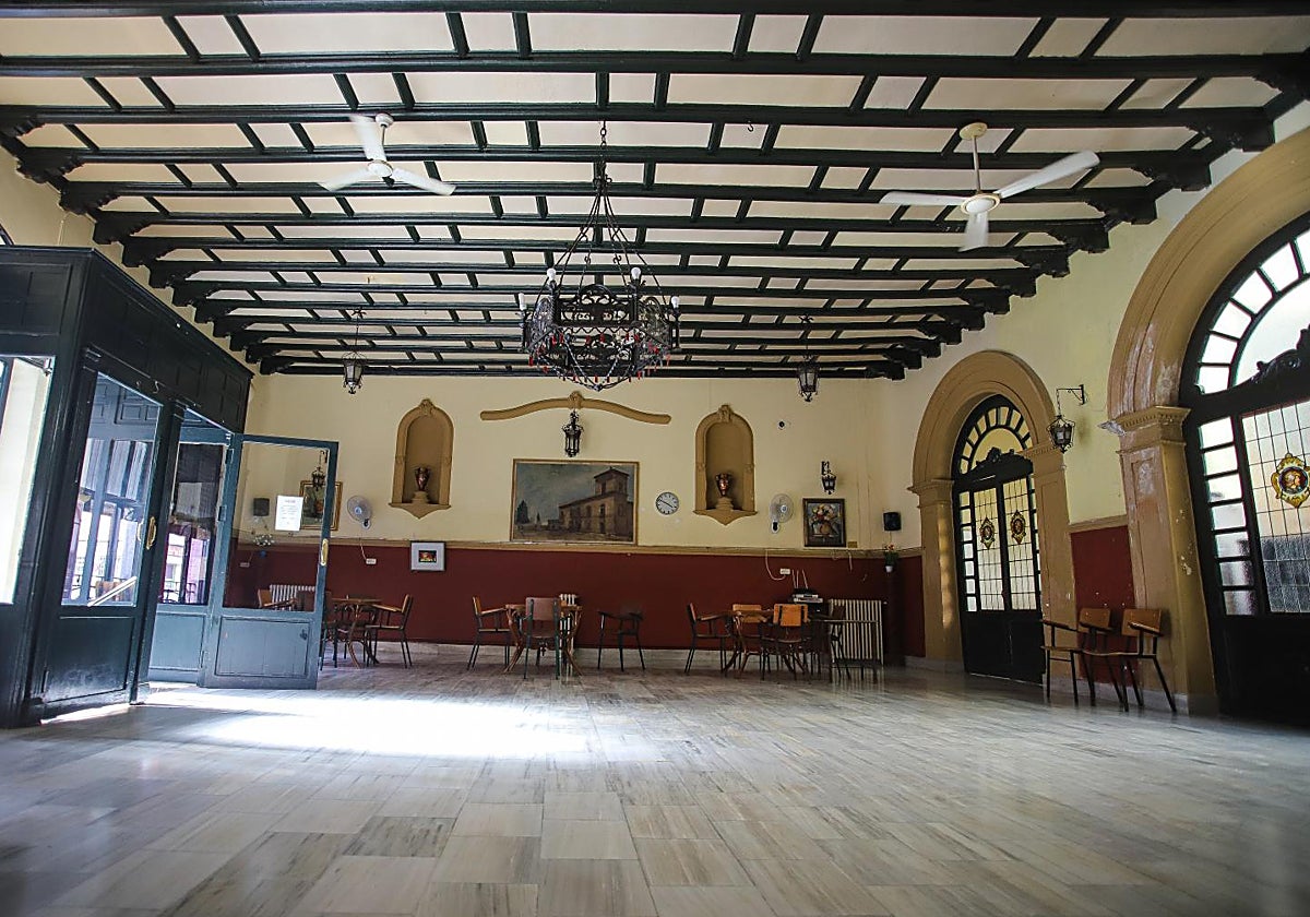 Salón principal del casino de Espinardo, datado en 1916.