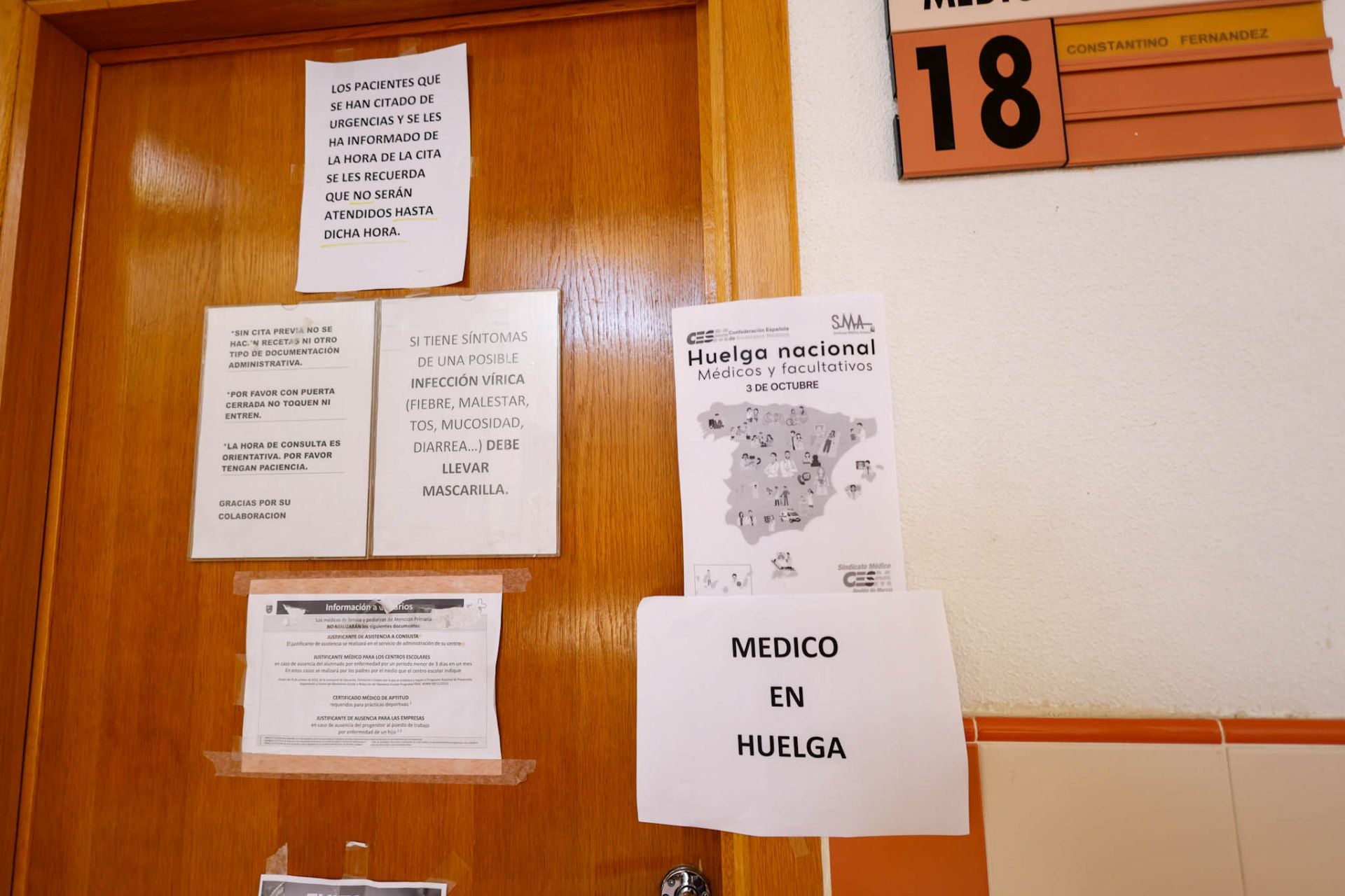 En imágenes, huelga nacional de médicos en la Región de Murcia