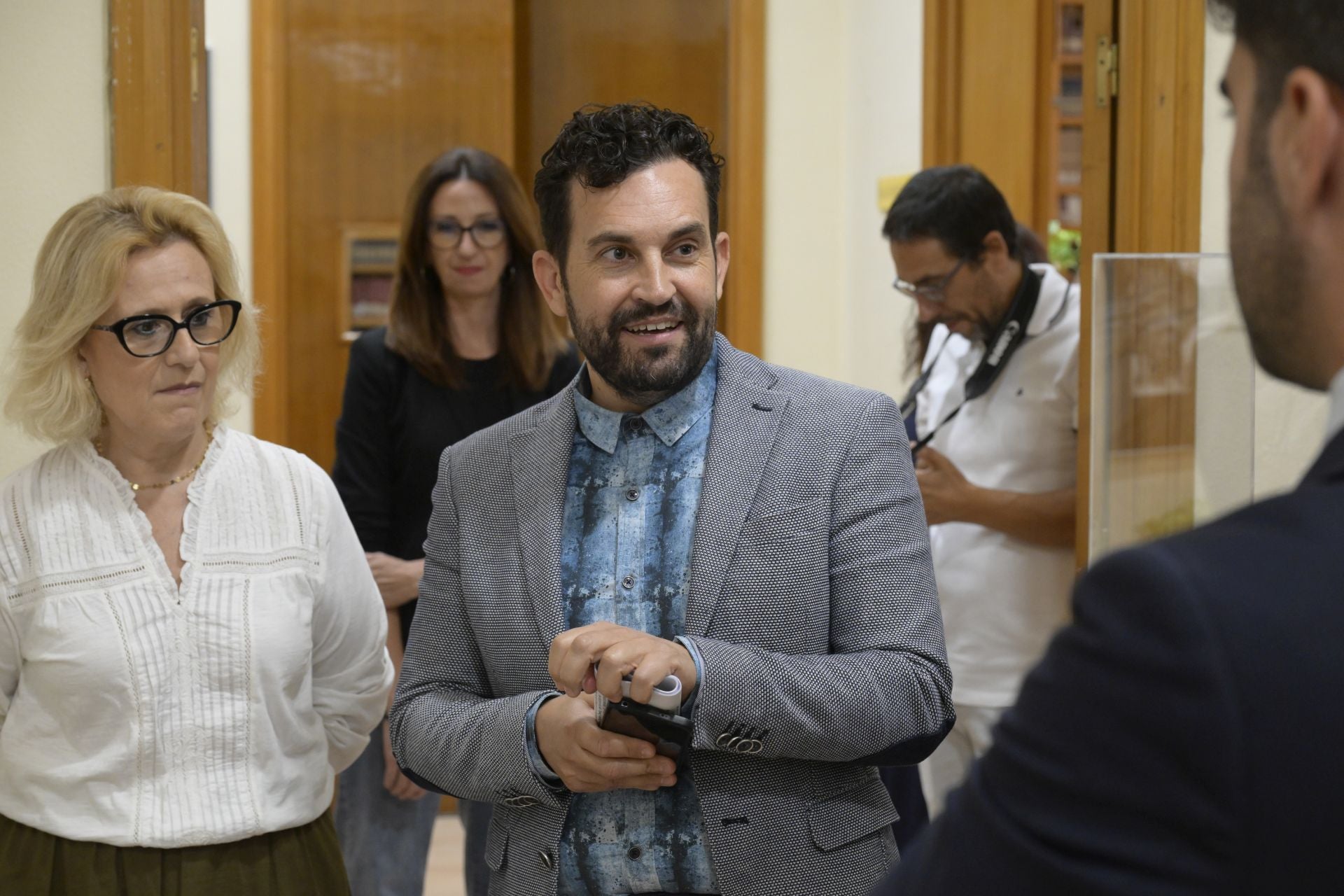 La exposición del Archivo de Murcia dedicada a cuatro escritores que fueron portada de Ababol, en imágenes