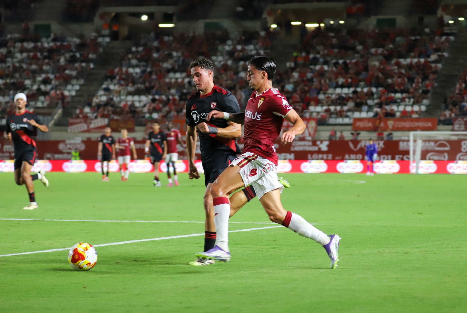 El Real Murcia se queda con la miel en los labios, en imágenes