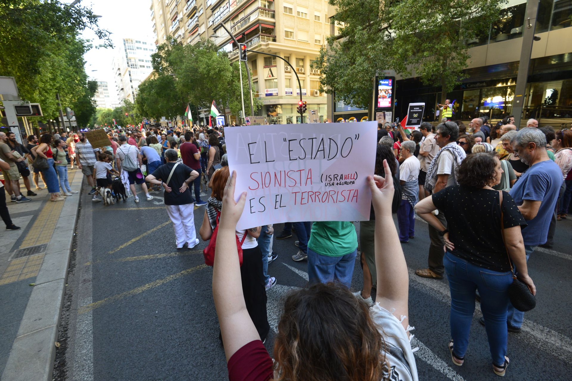 La masiva manifestación por Gaza en Murcia, en imágenes