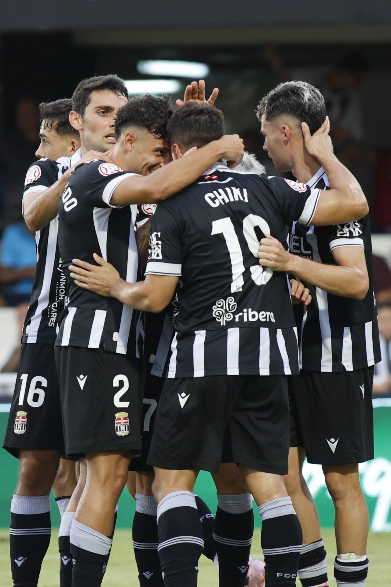 El FC Cartagena aplasta sin piedad al Tarazona, en imágenes