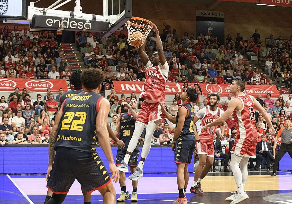 Un UCAM de sobresaliente el primer día ante el Andorra, en imágenes
