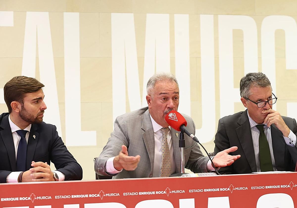 Las imágenes de la junta del Real Murcia