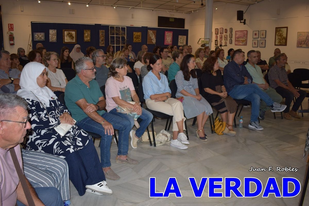 Imágenes de Charla &#039;La voz de Palestina. Diálogo con Eman y Abdallah Mhanna&#039; en Caravaca