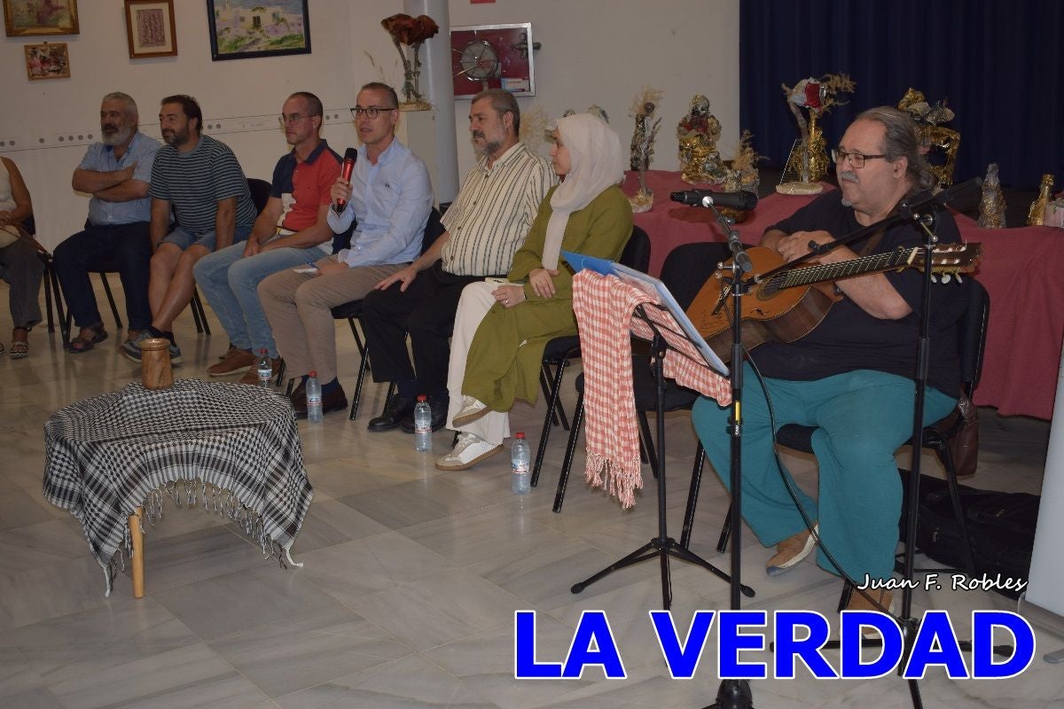 Imágenes de Charla &#039;La voz de Palestina. Diálogo con Eman y Abdallah Mhanna&#039; en Caravaca