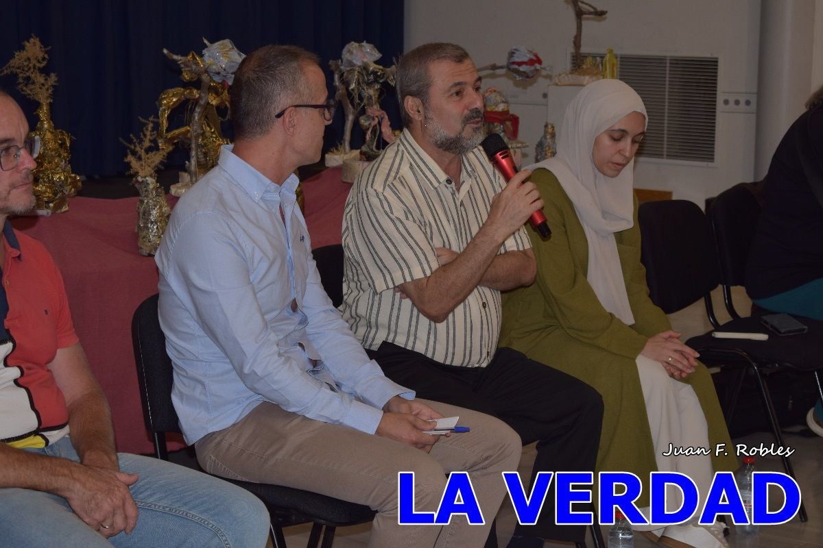 Imágenes de Charla &#039;La voz de Palestina. Diálogo con Eman y Abdallah Mhanna&#039; en Caravaca