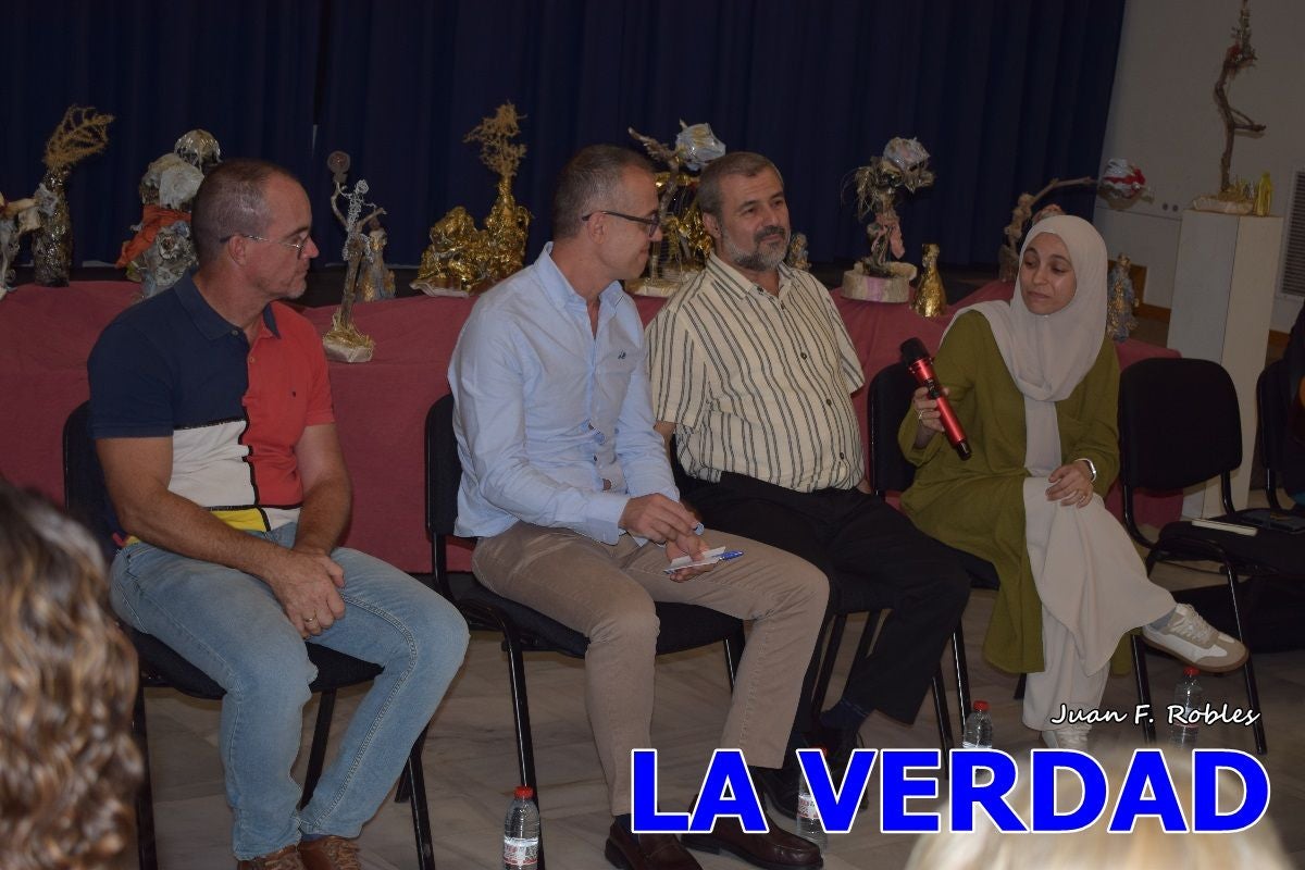 Imágenes de Charla &#039;La voz de Palestina. Diálogo con Eman y Abdallah Mhanna&#039; en Caravaca