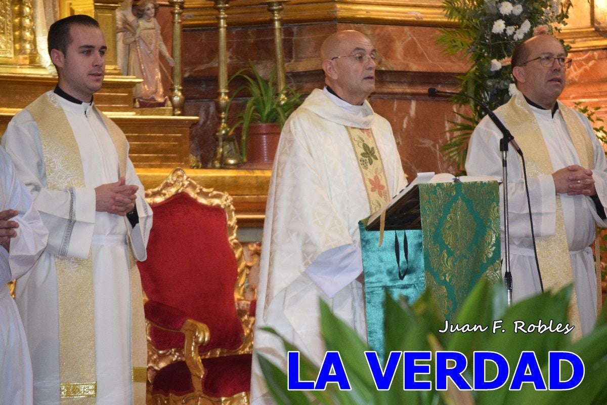 Imágenes de la Misa Solemne y Procesión de la Virgen del Rosario en Caravaca de la Cruz