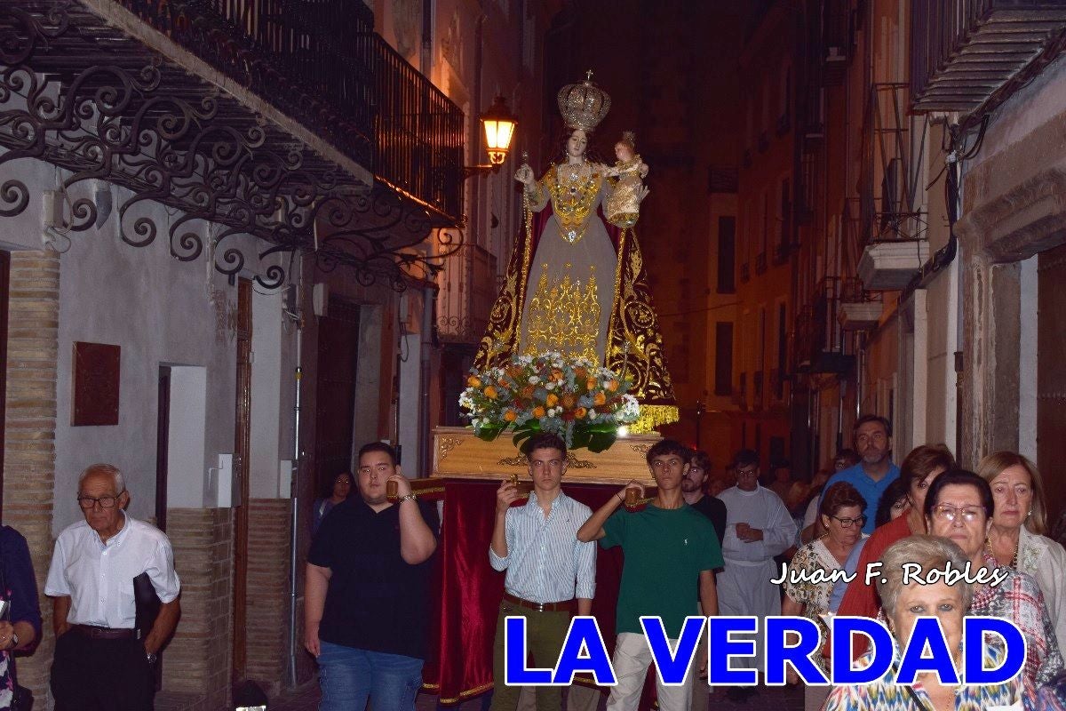Imágenes de la Misa Solemne y Procesión de la Virgen del Rosario en Caravaca de la Cruz