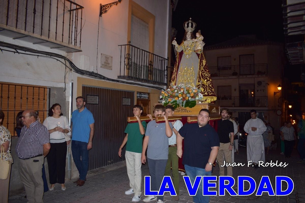 Imágenes de la Misa Solemne y Procesión de la Virgen del Rosario en Caravaca de la Cruz