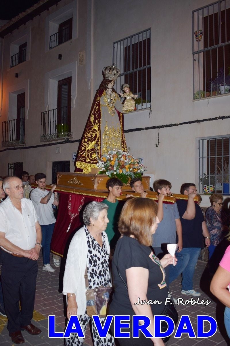 Imágenes de la Misa Solemne y Procesión de la Virgen del Rosario en Caravaca de la Cruz