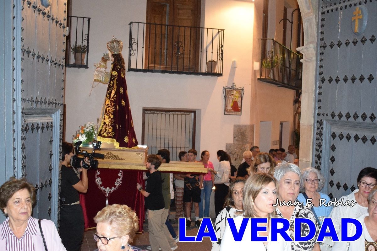 Imágenes de la Misa Solemne y Procesión de la Virgen del Rosario en Caravaca de la Cruz