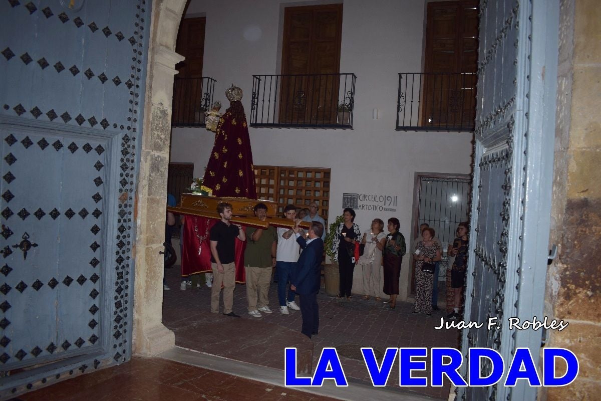 Imágenes de la Misa Solemne y Procesión de la Virgen del Rosario en Caravaca de la Cruz