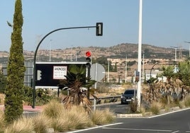 Avenida de conexión de la A7 con El Esparragal y Cobatillas.