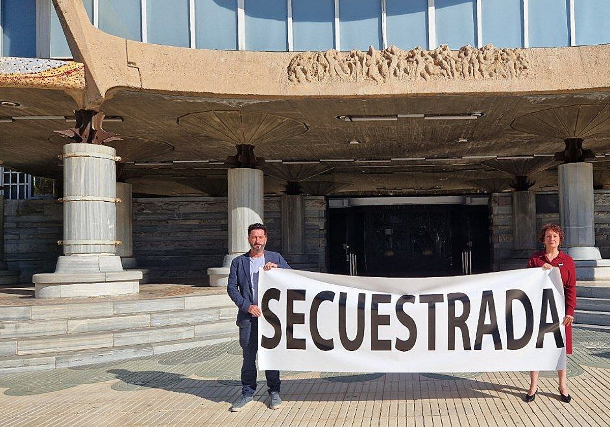 Víctor Egío y María Marín, este miércoles en la Asamblea Regional.