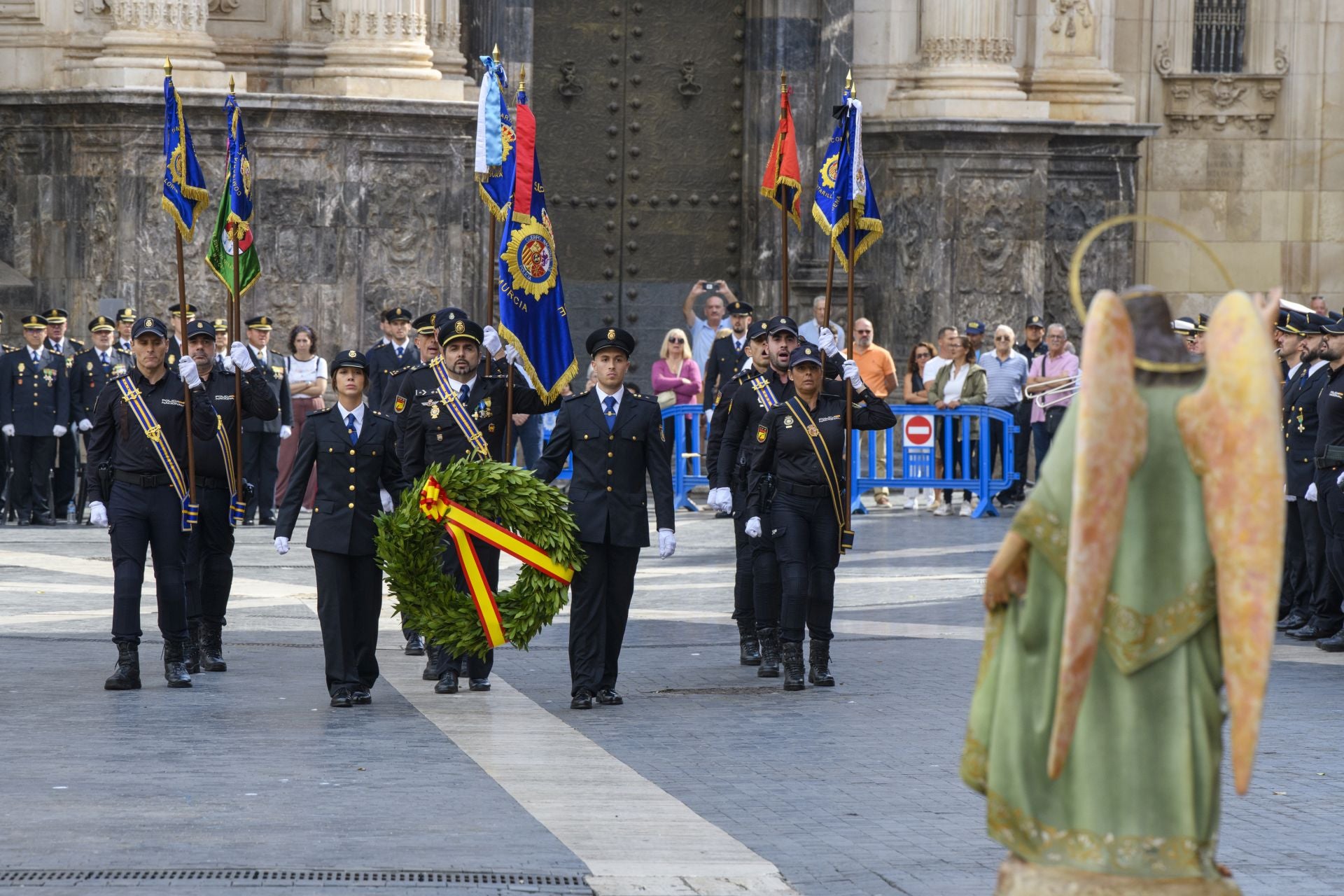 El acto por el Día de la Policía en Murcia, en imágenes