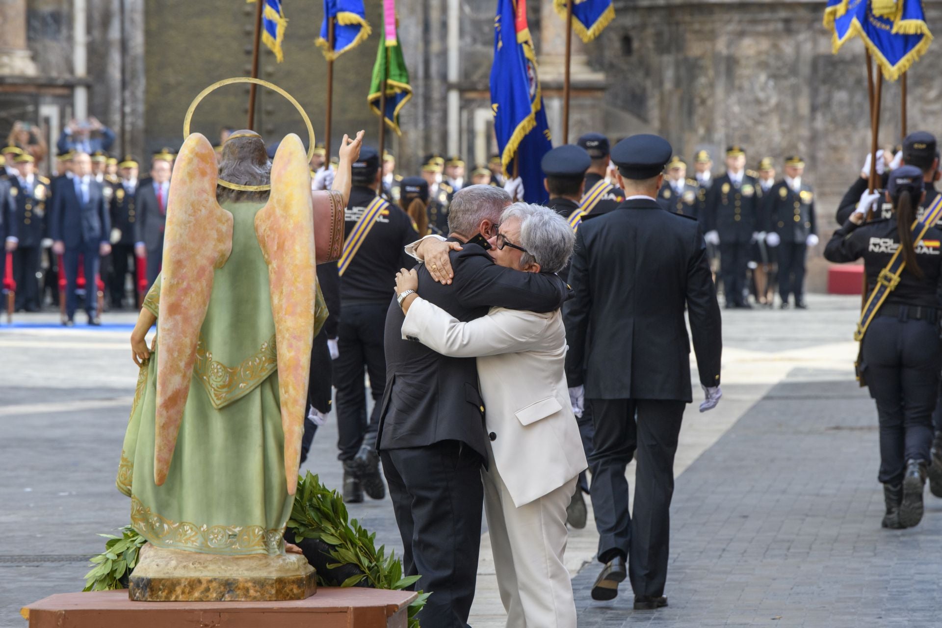 El acto por el Día de la Policía en Murcia, en imágenes