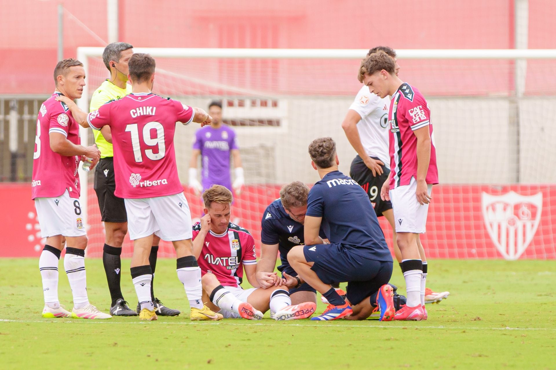 El FC Cartagena naufraga ante el Sevilla Atlético, en imágenes