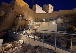 Conjunto restaurado del castillo de Alhama de Murcia