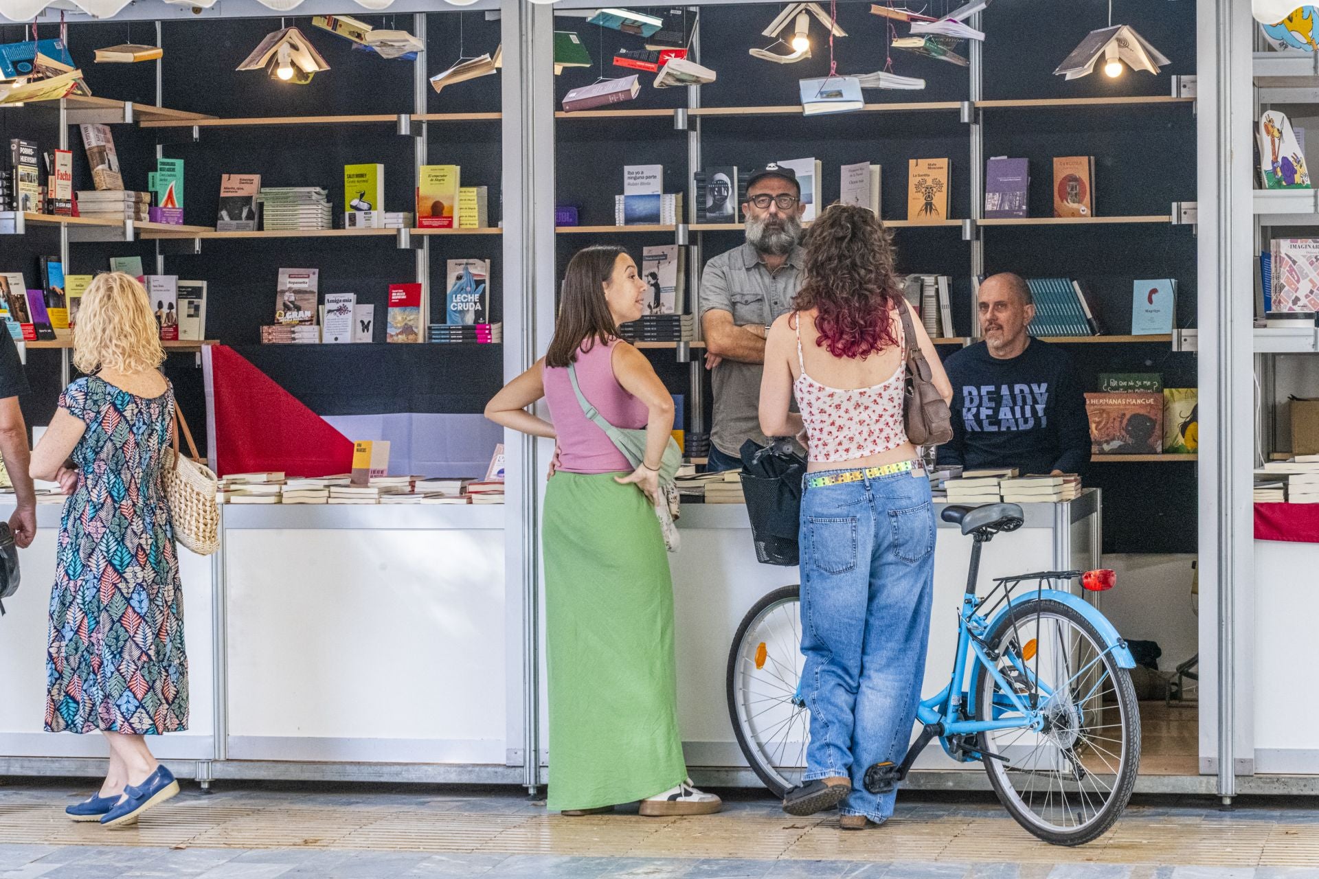 Último día de la Feria del Libro de Murcia, en imágenes