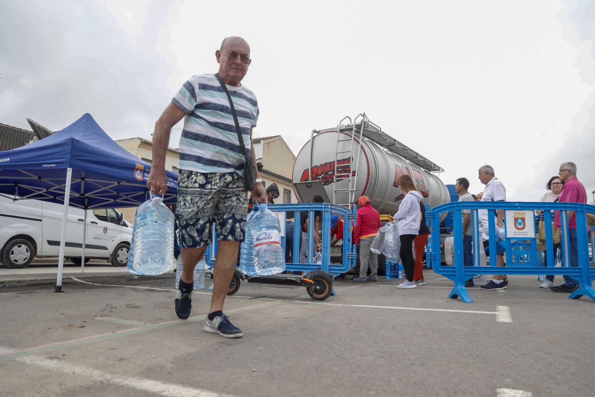 Sin agua potable en el Mar Menor, en imágenes