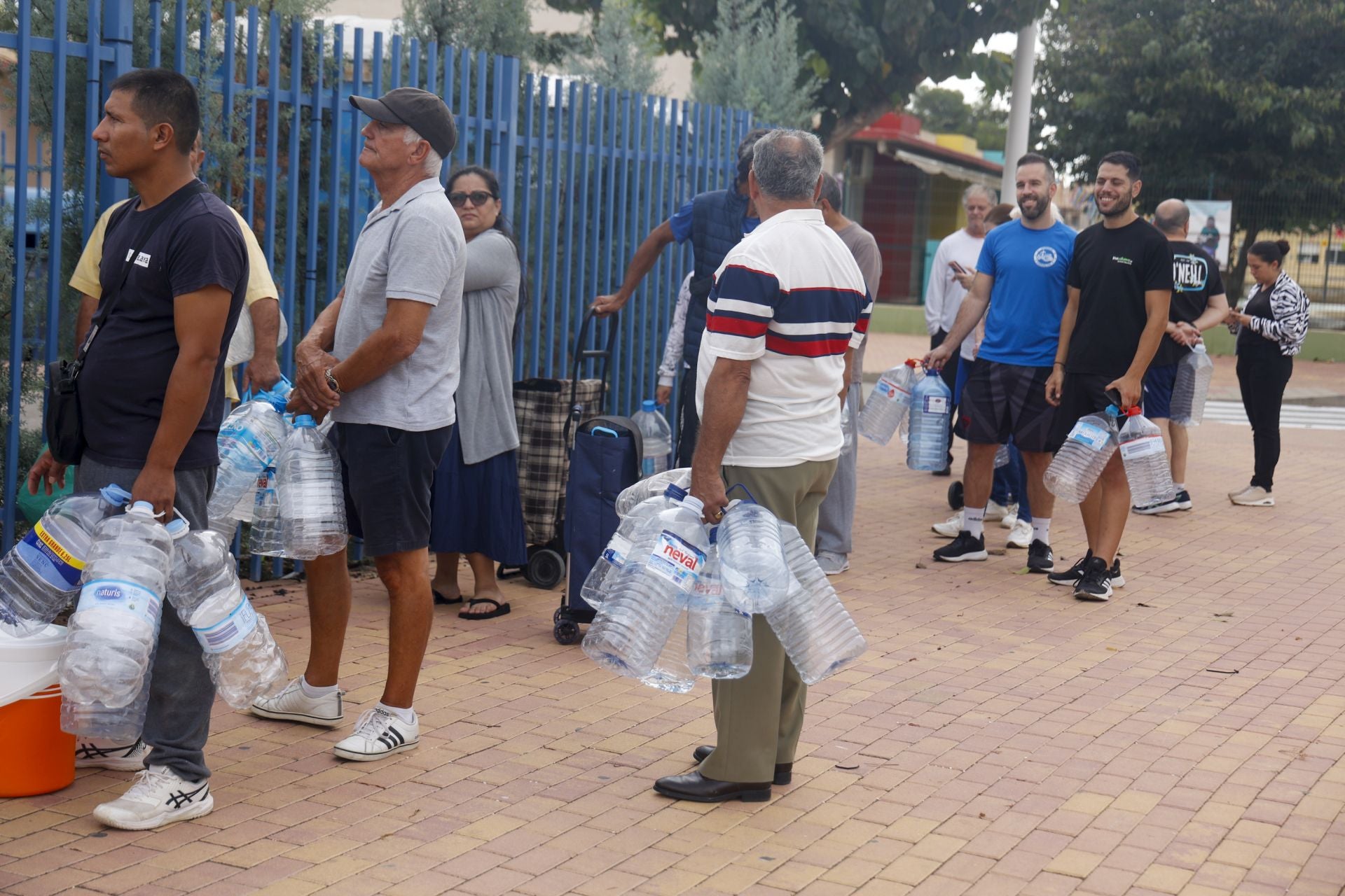 Sin agua potable en el Mar Menor, en imágenes