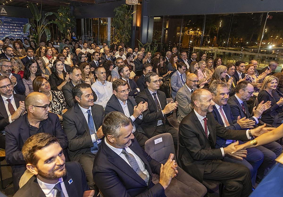Espacio Alviento, en Cartagena, volvió a acoger esta gala a la que acudieron representantes institucionales, empresariales y personas vinculadas a la UPCT.