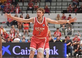 Raieste, jugador del UCAM Murcia.
