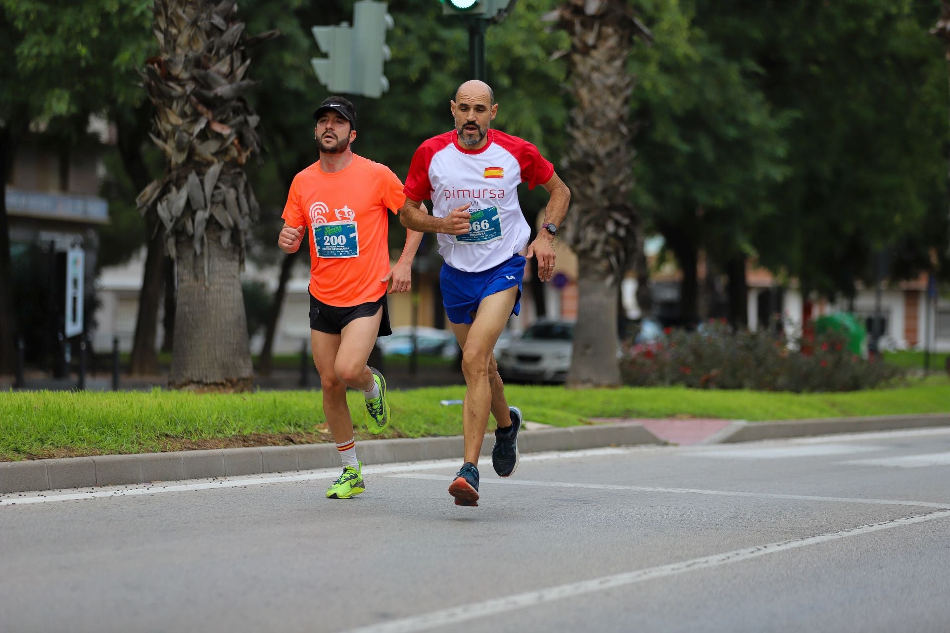 En imágenes, la VII Carrera de Empresas en Murcia