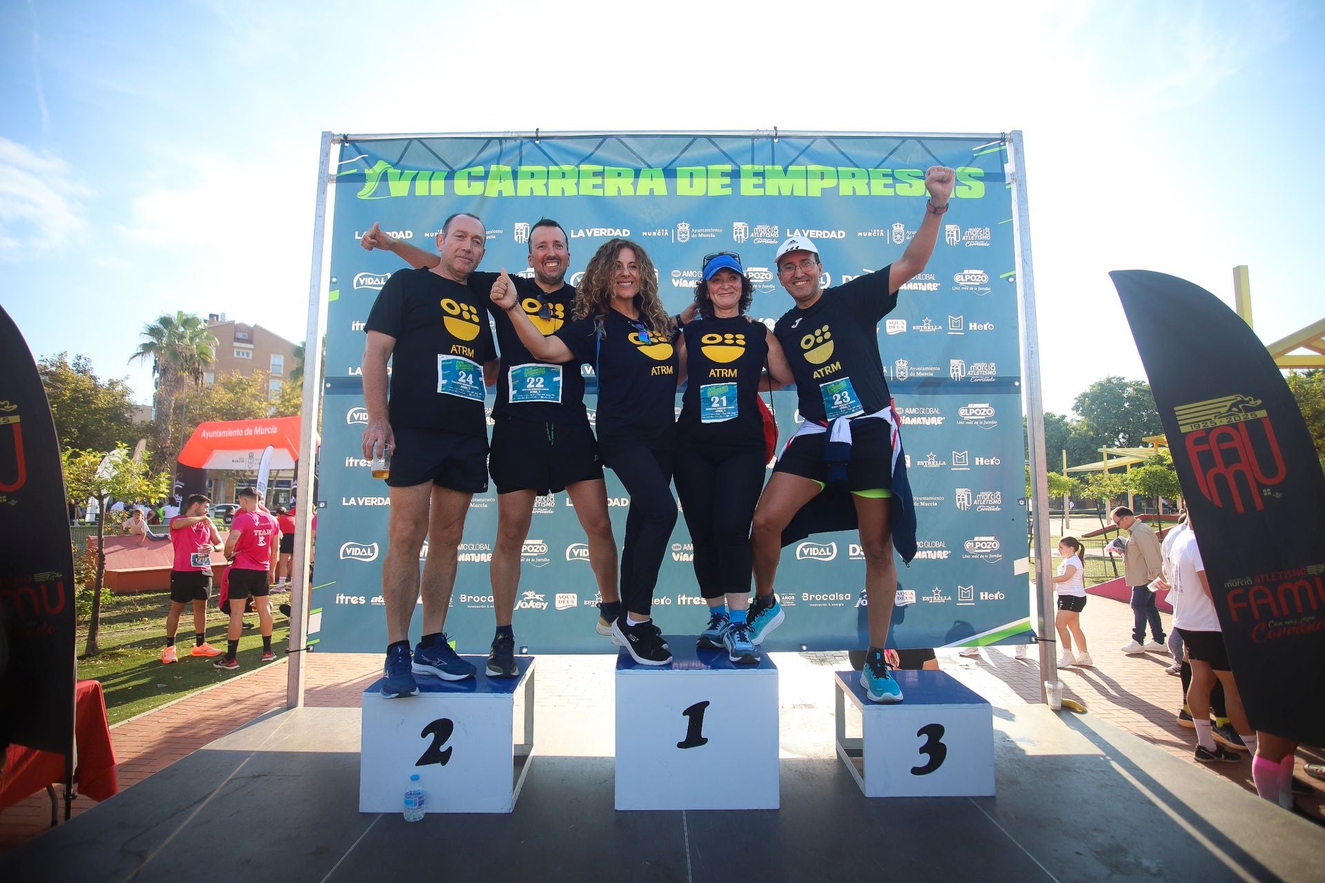 En imágenes, la VII Carrera de Empresas en Murcia