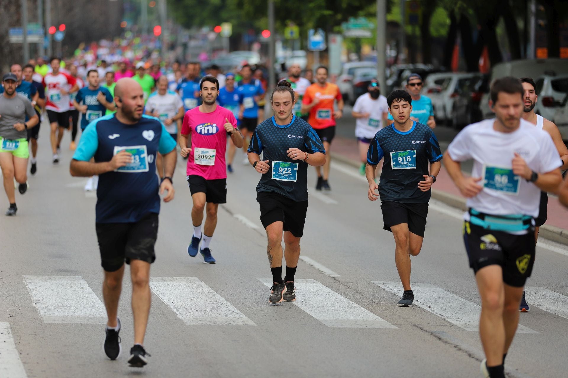 En imágenes, la VII Carrera de Empresas en Murcia